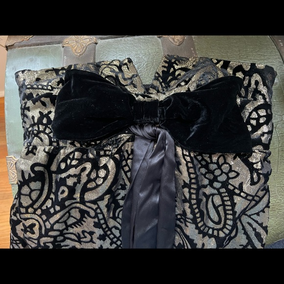 Betsy Johnson Holiday Sweet Gold Strapless Dress - Picture 4 of 9